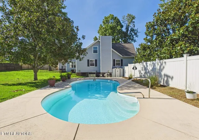 Photo 4 of Single family home for sale at 103 County Road 723, Athens, TN 37303 | MLS# 1353671 | Listing updated on 2026-09-19