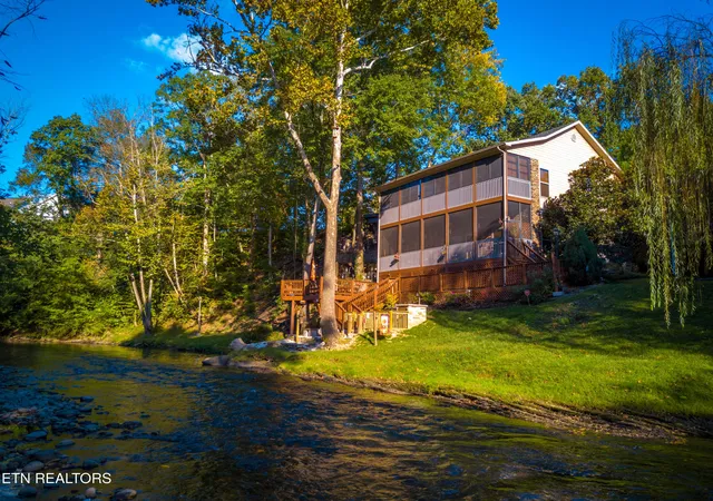 Single family home for sale at 726 Plantation Dr, Pigeon Forge, TN 37863 | MLS# 1353809 | Listing updated on 2026-08-31