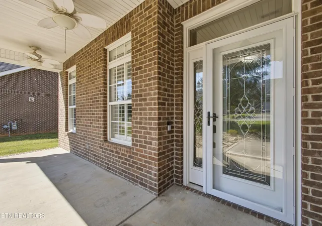 Photo 3 of Sale Pending at 113 Meridian Way, Clinton, TN 37716 | MLS# 1353787 | Listing updated on 2026-10-05