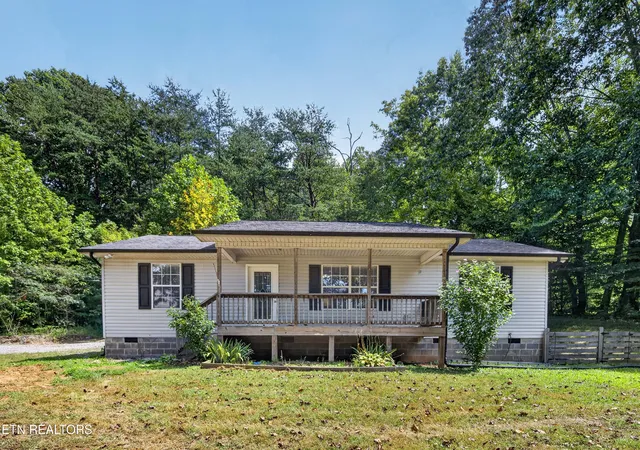 Photo 1 of Single family home for sale at 6010 Cline Rd, Knoxville, TN 37938 | MLS# 1353735 | Listing updated on 2026-09-16