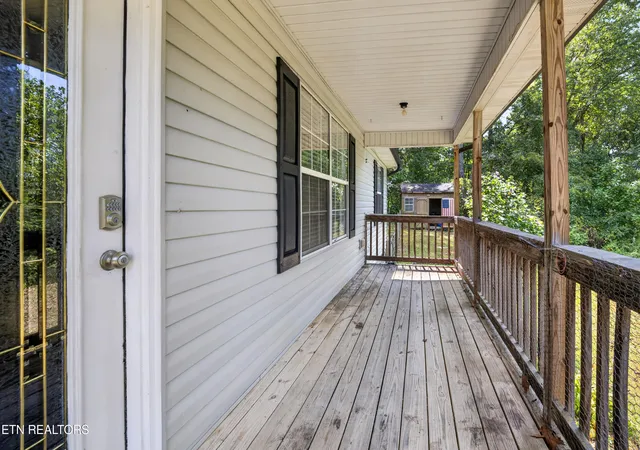 Photo 3 of Single family home for sale at 6010 Cline Rd, Knoxville, TN 37938 | MLS# 1353735 | Listing updated on 2026-09-16