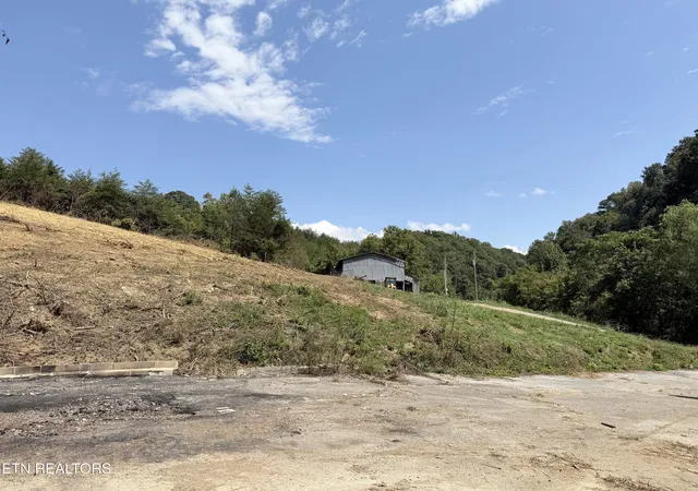 Photo 2 of Land for sale at 2534 Muddy Hollow Rd, Dandridge, TN 37725 | MLS# 1353695 | Listing updated on 2026-10-07