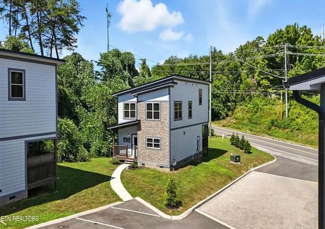 Photo 1 of Single family home for sale at 576 Dollywood Ln #UNIT 1, Pigeon Forge, TN 37863 | MLS# 1353737 | Listing updated on 2026-08-31