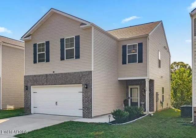 Photo 1 of Single family home for sale at 158 Harbour Pointe Ln, Oak Ridge, TN 37830 | MLS# 1353744 | Listing updated on 2026-09-06