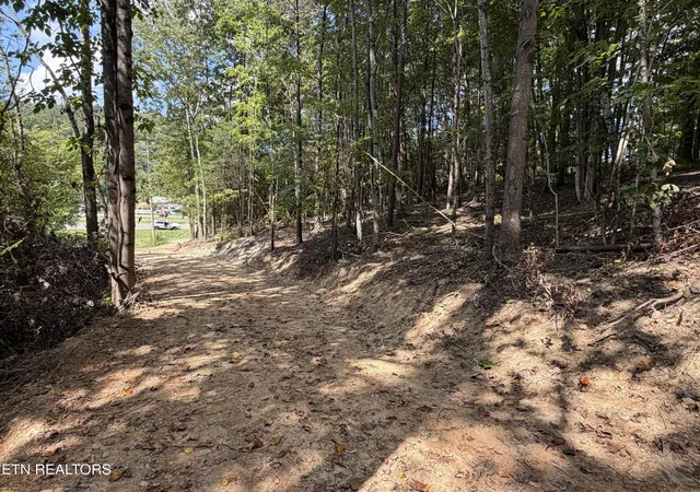 Photo 2 of Land for sale at 728 N Highway 92, Jefferson City, TN 37760 | MLS# 1353745 | Listing updated on 2026-08-31