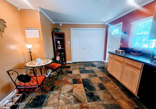 Photo 4 of Sale Pending at 114 Gorgas Ln, Oak Ridge, TN 37830 | MLS# 1353763 | Listing updated on 2026-09-04