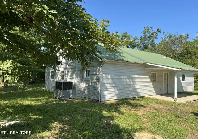 Photo 3 of Sale Pending at 100 High Flats Rd, Monterey, TN 38574 | MLS# 1353750 | Listing updated on 2026-09-10