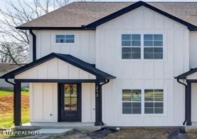 Photo 1 of Sale Pending at 212 W Jere Whitson Rd, Cookeville, TN 38501 | MLS# 1353811 | Listing updated on 2026-10-05