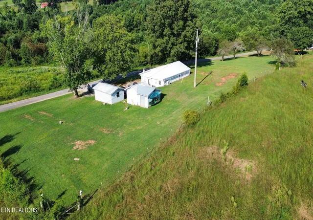 Photo 2 of Sale Pending at 333 Deerfield Rd, Rutledge, TN 37861 | MLS# 1353820 | Listing updated on 2026-09-05