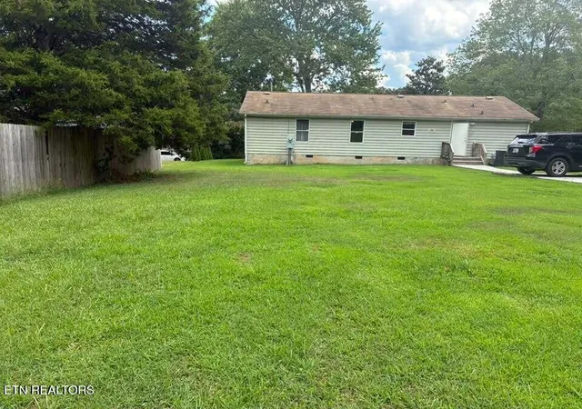 Photo 2 of Single family home for sale at 7611 Bonnie Dr, Chattanooga, TN 37416 | MLS# 1353839 | Listing updated on 2026-09-09