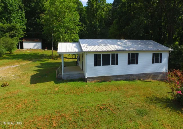 Photo 4 of Single family home for sale at 2761 Us 411, Madisonville, TN 37354 | MLS# 1353877 | Listing updated on 2026-09-01