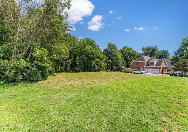 Photo 4 of Land for sale at 7408 Country Meadow Dr, Knoxville, TN 37918 | MLS# 1353875 | Listing updated on 2026-09-01