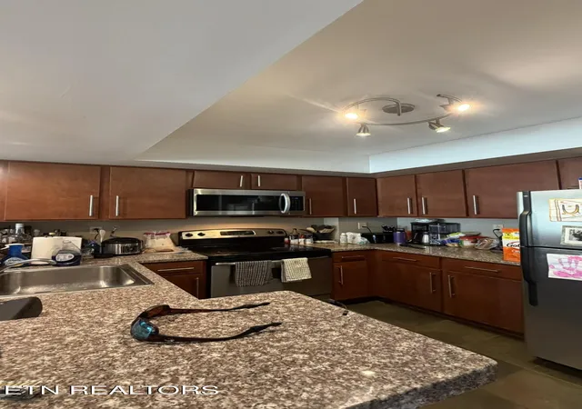 Condo for sale at 1735 Lake Ave #1004, Knoxville, TN 37916 | MLS# 1357287