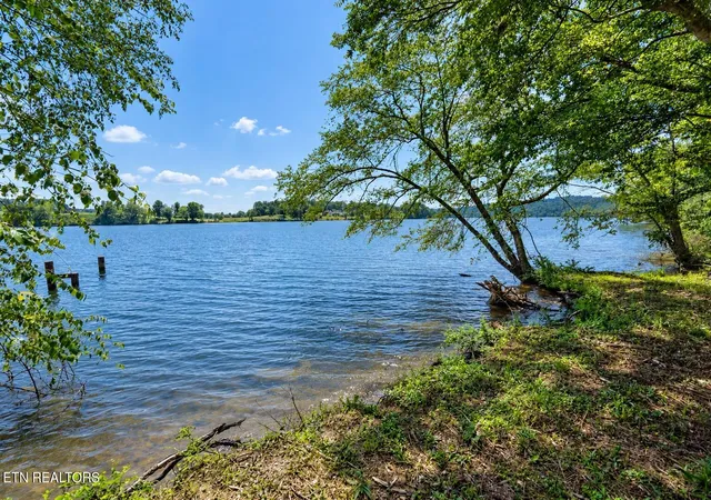 Photo 1 of Land for sale at Lot 5 Valley Dr, Loudon, TN 37774 | MLS# 1354792 | Listing updated on 2026-10-19
