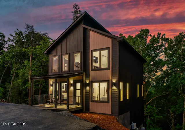 Photo 1 of Single family home for sale at 1268 Reedmont Way, Sevierville, TN 37876 | MLS# 1356978 | Listing updated on 2026-10-27