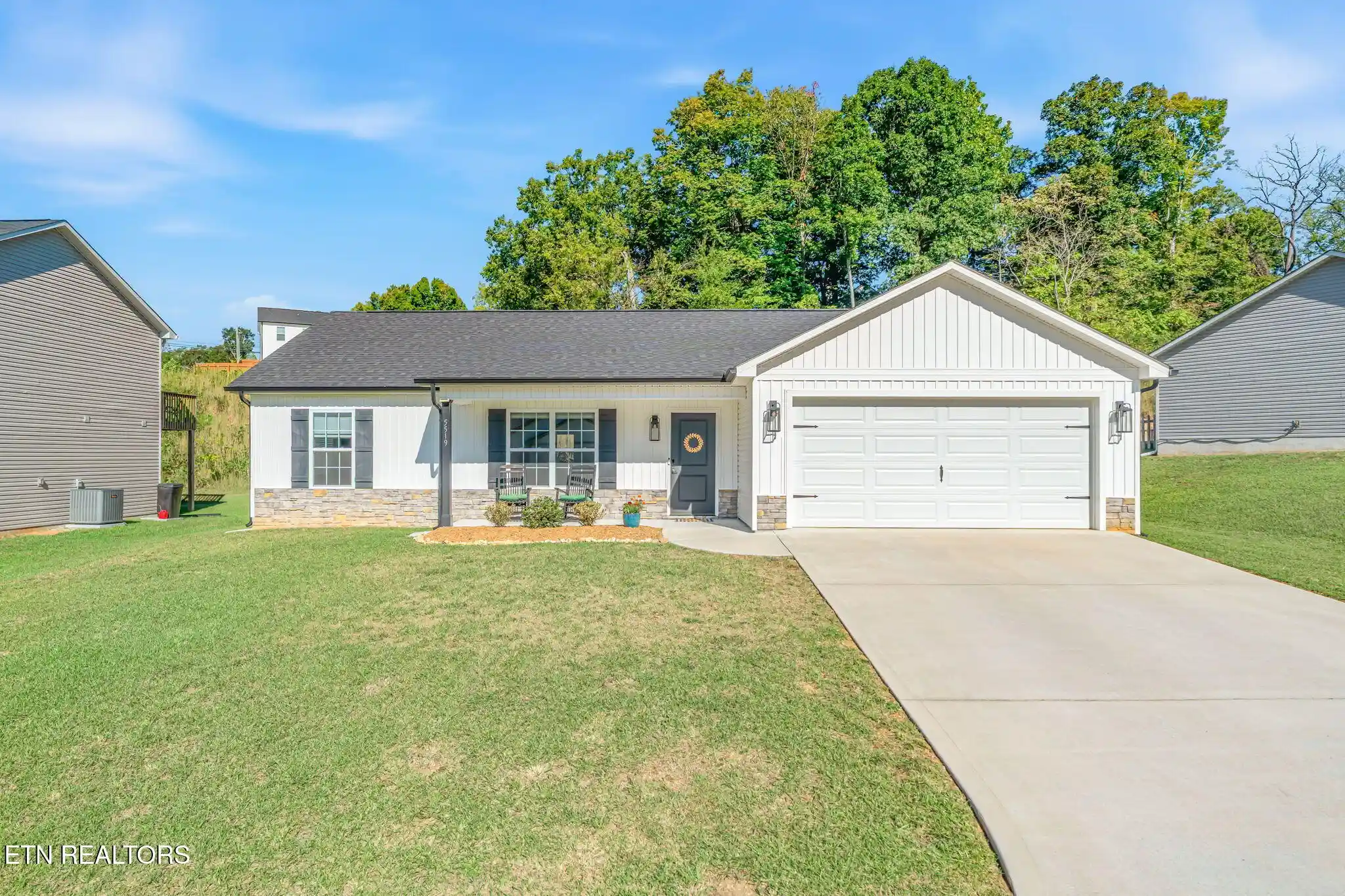 Single family home for sale at 5519 Berkley Landing Ln, Knoxville, TN 37918 | MLS# 1357409