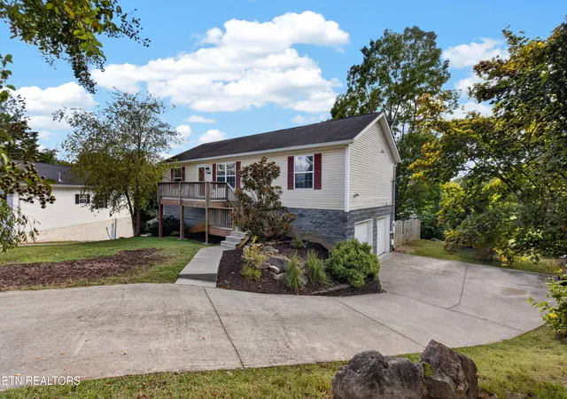 Single family home for sale at 2444 Honey Grv Ln, Knoxville, TN 37923 | MLS# 1356960