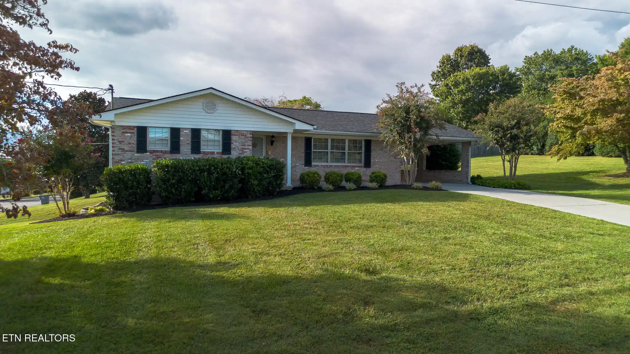 Single family home for sale at 3362 Emerald Ave, Morristown, TN 37814 | MLS# 1357098