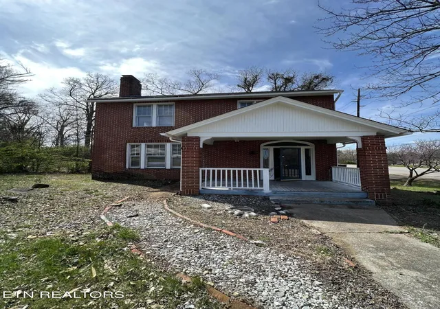 Single family home for sale at 3903 Woodlawn Pike, Knoxville, TN 37920 | MLS# 1357251