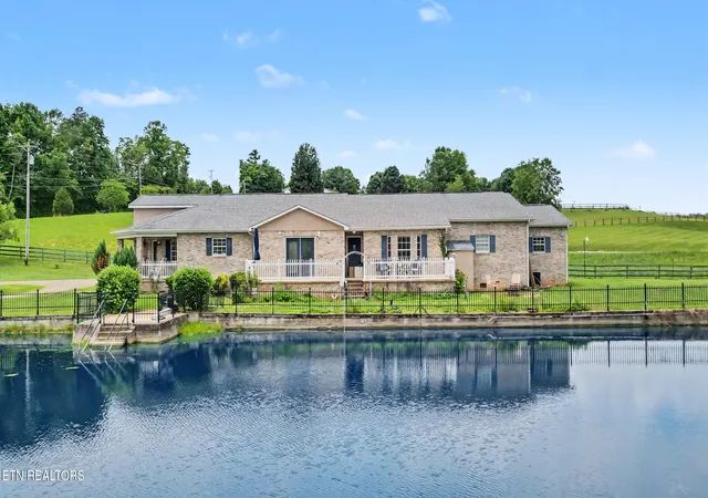 Single family home for sale at 1435 Holly Crk Rd, Greeneville, TN 37745 | MLS# 1357249