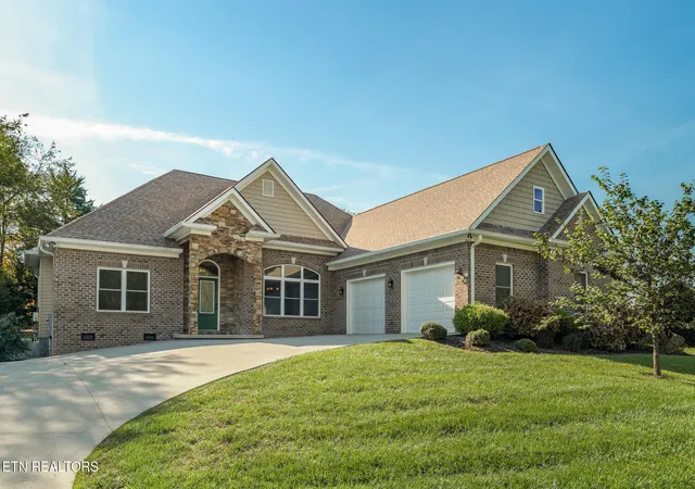Photo 1 of Single family home for sale at 168 Elokwa Way, Loudon, TN 37774 | MLS# 1357827 | Listing updated on 2026-10-16