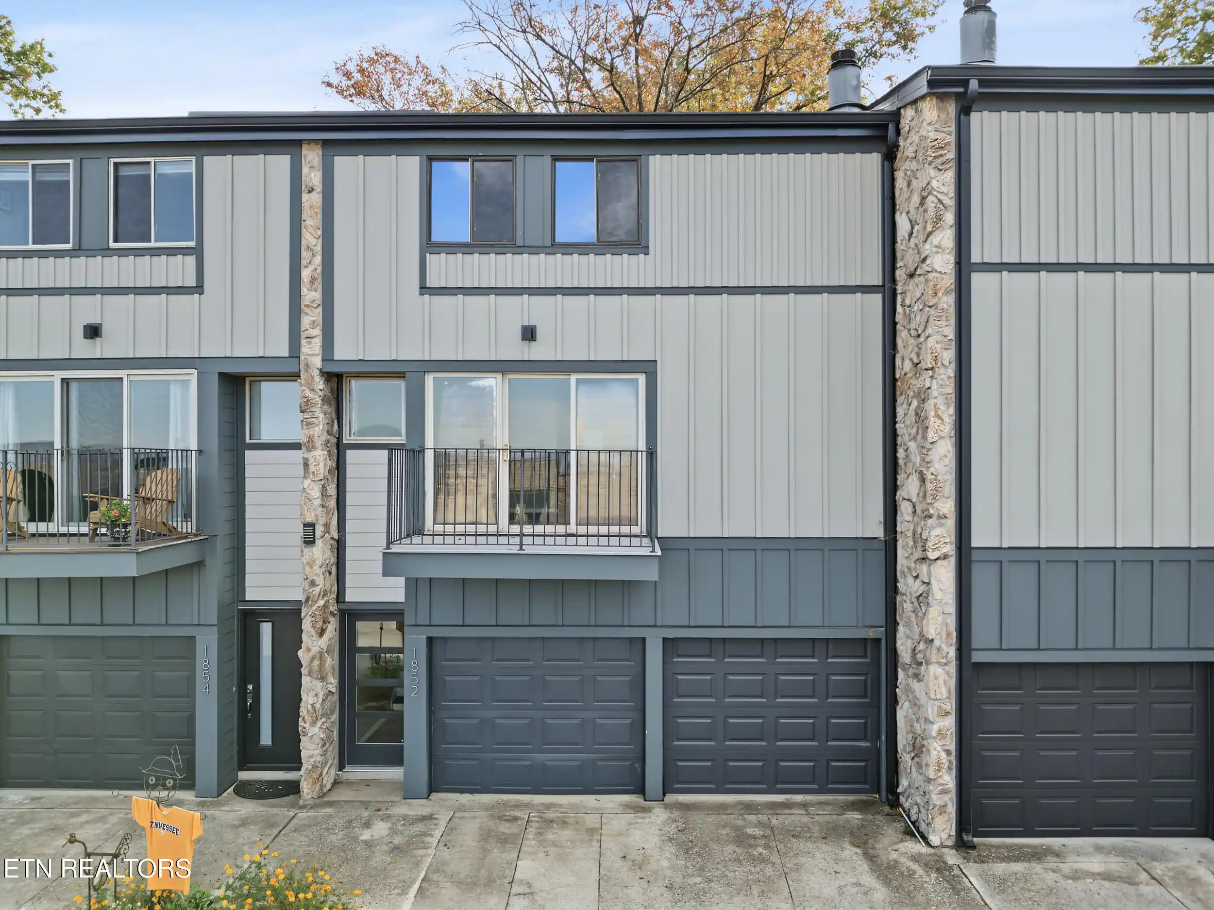 Condo for sale at 1852 Cherokee Blf Dr, Knoxville, TN 37920 | MLS# 1360542