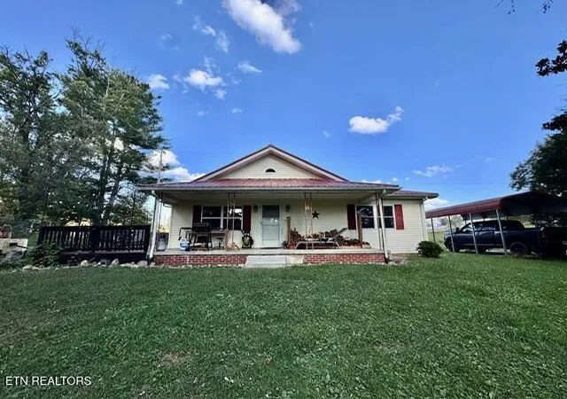 Photo 1 of Single family home for sale at 1511 Giles Holw Rd, Rose Hill, VA 24281 | MLS# 1357647 | Listing updated on 2026-10-02