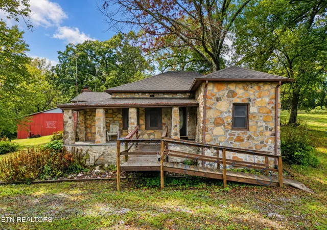 Photo 1 of Single family home for sale at 271 Heim Rd, Rutledge, TN 37861 | MLS# 1357778 | Listing updated on 2026-10-24
