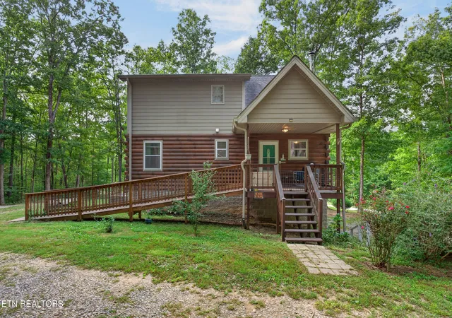 Photo 1 of Single family home for sale at 4003 Chapel Hl Rd, Crawford, TN 38554 | MLS# 1357801 | Listing updated on 2026-10-28
