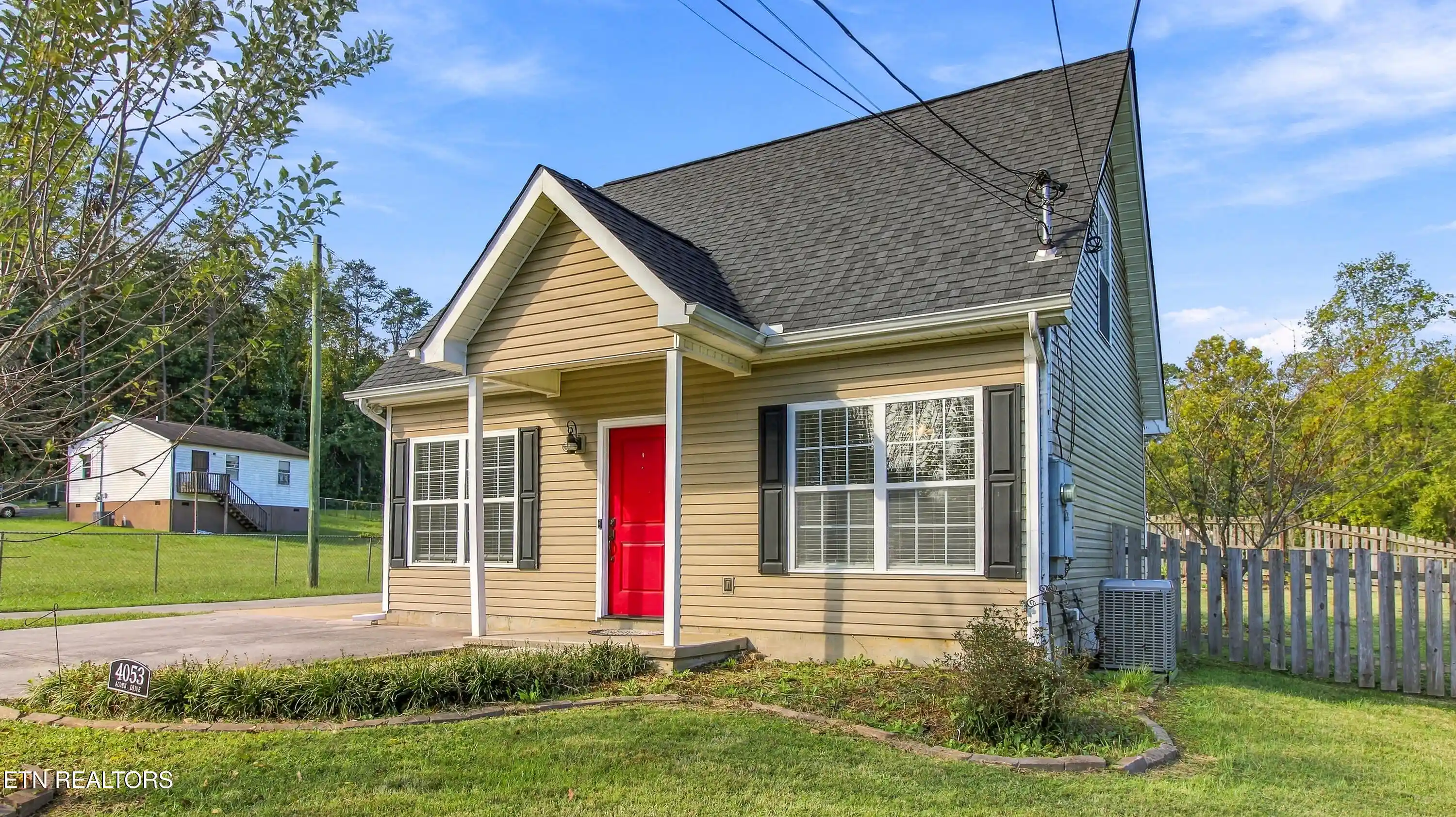 Single family home for sale at 4053 Acorn Dr, Knoxville, TN 37918 | MLS# 1358119