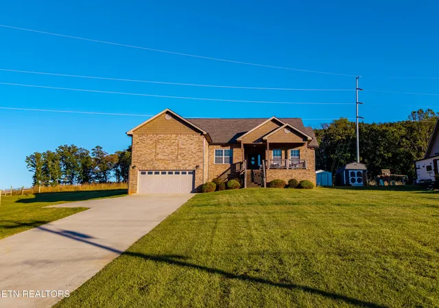 Single family home for sale at 1252 Marble Hl Rd, Friendsville, TN 37737 | MLS# 1358272