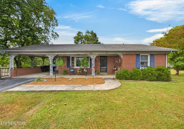 Photo 1 of Single family home for sale at 607 Turn Table Rd, Sparta, TN 38583 | MLS# 1358743 | Listing updated on 2026-10-13