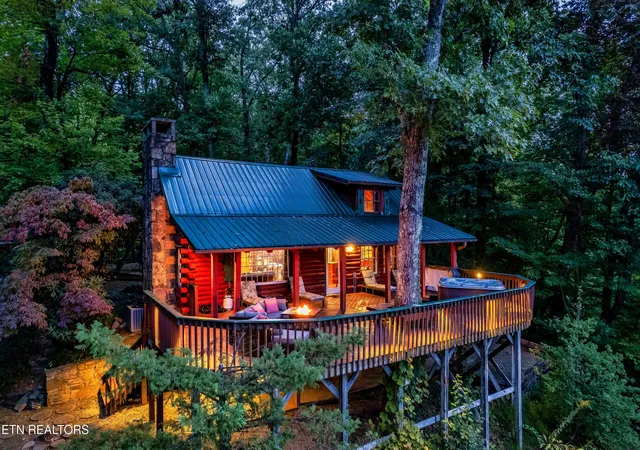 Photo 1 of Single family home for sale at 1008 E Foothills Dr, Gatlinburg, TN 37738 | MLS# 1358394 | Listing updated on 2026-10-28