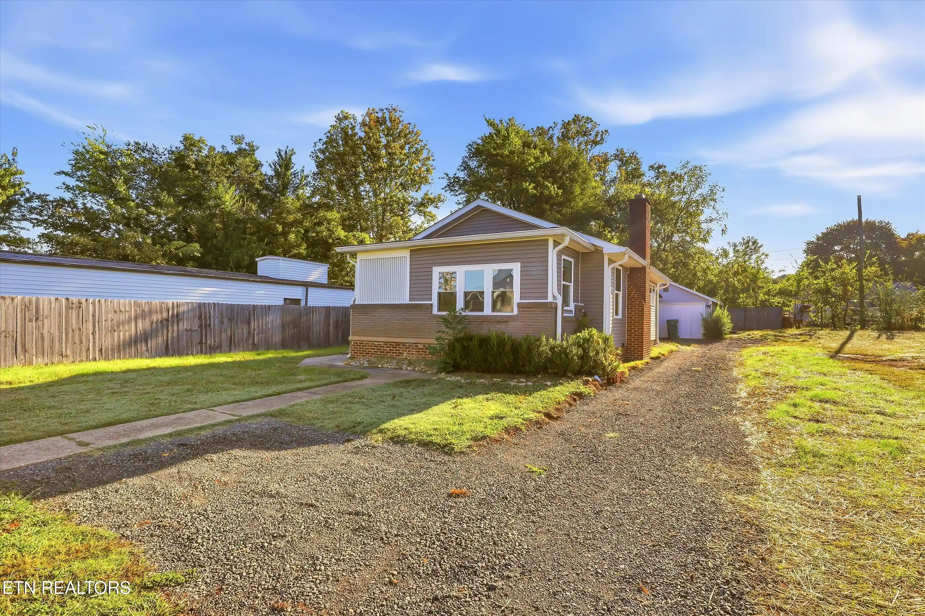 Single family home for sale at 2334 Old Knoxville Pike, Maryville, TN 37804 | MLS# 1358503