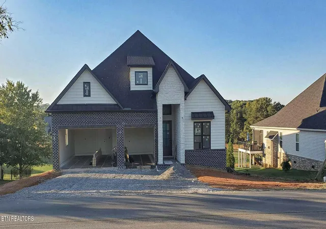 Photo 1 of Sale Pending at 427 Kahite Tr, Vonore, TN 37885 | MLS# 1358777 | Listing updated on 2026-10-28