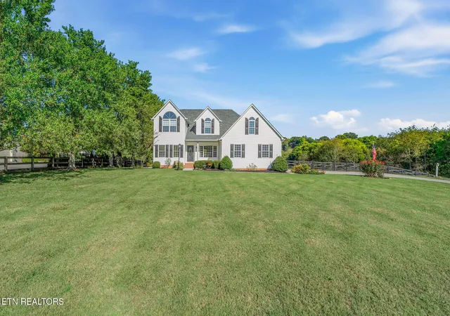 Single family home for sale at 3716 Laurel Ridge Dr, Maryville, TN 37801 | MLS# 1358802