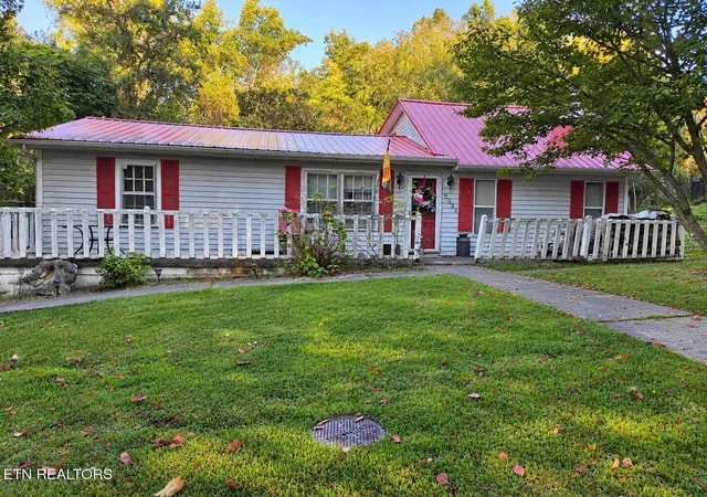 Single family home for sale at 6584 Fisherman Dr, Talbott, TN 37877 | MLS# 1358905