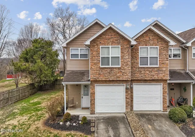 Photo 1 of Sale Pending at 1003 Woullard Way #1, Sevierville, TN 37876 | MLS# 1359078 | Listing updated on 2026-10-19