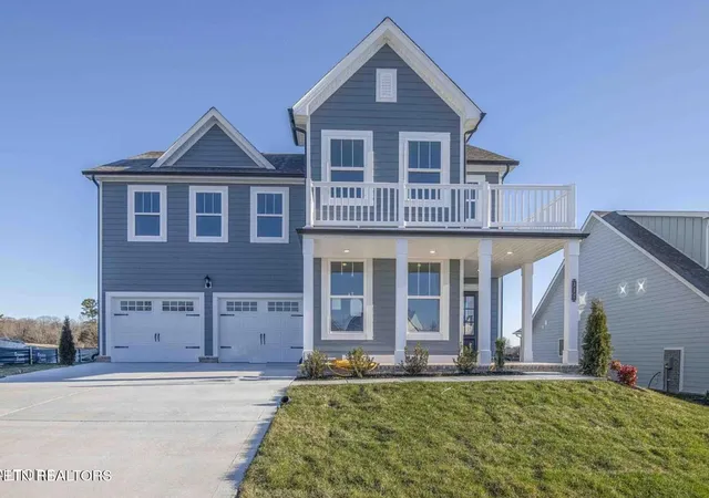 Single family home for sale at 372 Ivey Farms Rd, Farragut, TN 37934 | MLS# 1359138