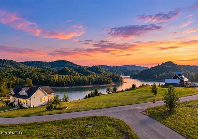 Land for sale at Lot 25 Windward Blvd, Tazewell, TN 37879 | MLS# 1359059