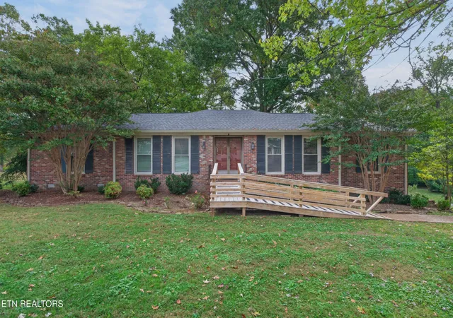 Photo 1 of Single family home for sale at 1275 Flatt Cir, Cookeville, TN 38501 | MLS# 1359214 | Listing updated on 2026-10-17