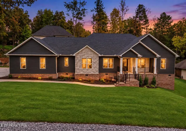 Photo 1 of Single family home for sale at 125 Inagehi Way, Loudon, TN 37774 | MLS# 1359734 | Listing updated on 2026-10-30
