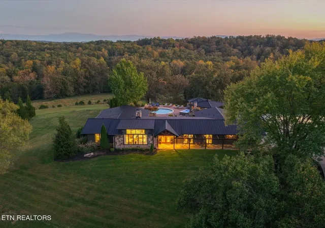 Single family home for sale at 1001 Smith School Rd, Strawberry Plains, TN 37871 | MLS# 1359839