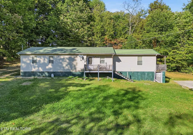 Single family home for sale at 8928 Ellis Ln, Powell, TN 37849 | MLS# 1359618