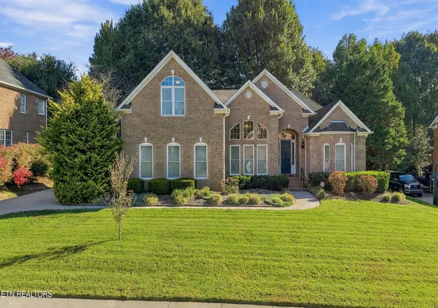 Single family home for sale at 552 Windham Hl Rd, Farragut, TN 37934 | MLS# 1359858