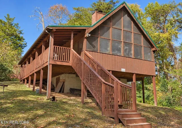 Photo 1 of Single family home for sale at 1502 Ridgecrest Dr, Sevierville, TN 37876 | MLS# 1359809 | Listing updated on 2026-10-23
