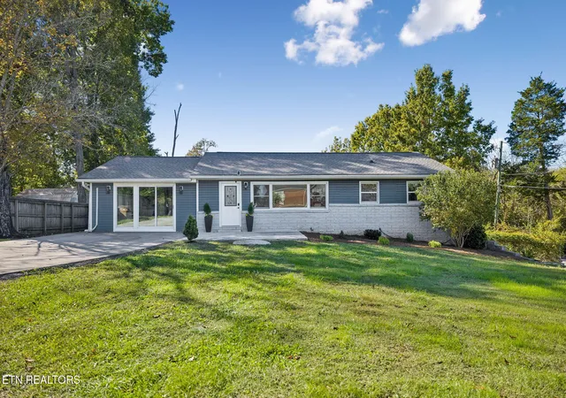 Photo 1 of Sale Pending at 4901 Prospect Rd, Knoxville, TN 37920 | MLS# 1359784 | Listing updated on 2026-10-28