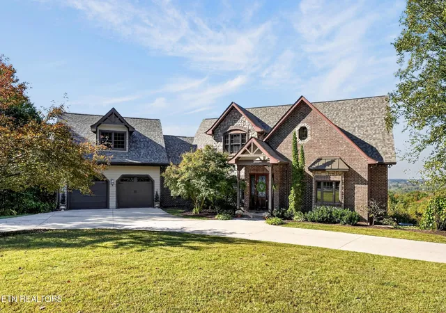 Single family home for sale at 1611 Plantation Cir, Cookeville, TN 38506 | MLS# 1360115