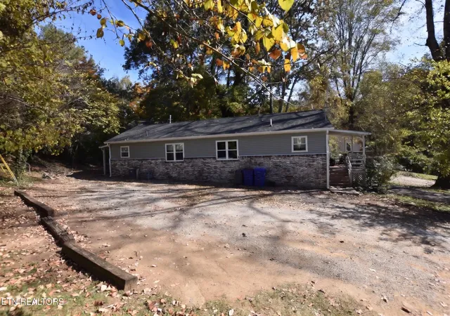 Photo 1 of Multi family home for sale at 101 103 Walsh Ln, Oak Ridge, TN 37830 | MLS# 1360123 | Listing updated on 2026-10-26