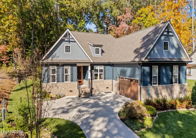 Photo 1 of Single family home for sale at 122 Ootsima Way, Loudon, TN 37774 | MLS# 1360545 | Listing updated on 2026-10-30